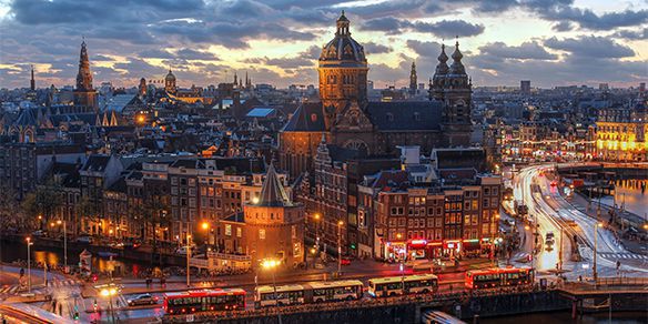 Amsterdam a tu aire desde el puerto de Ijmuiden o Rotterdam